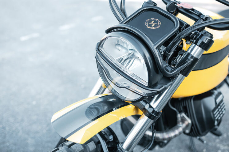 Moto Guzzi V7 Scrambler par Unikat Motorworks