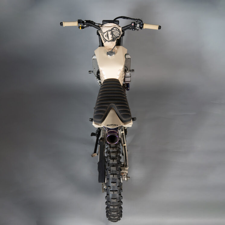 Suzuki DR-Z400 par Marco Graziani et Giorgio de Angelis