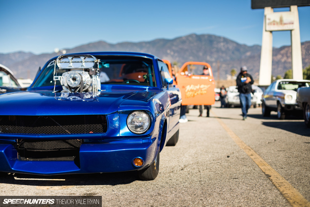 2018-sh_mooneyes-xmas-parti-drags_trevor-ryan-007_0504
