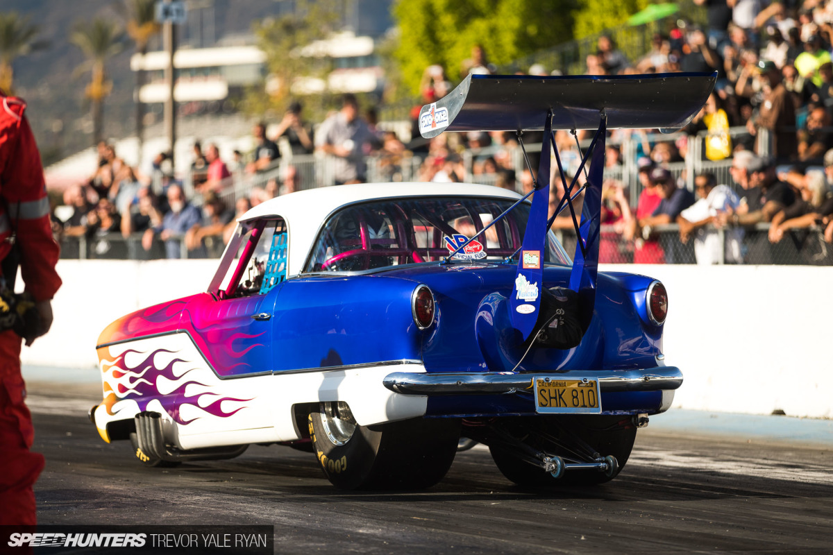 2018-sh_mooneyes-xmas-parti-drags_trevor-ryan-044_1233