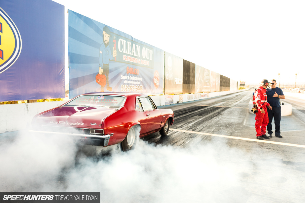 2018-sh_mooneyes-xmas-parti-drags_trevor-ryan-052_1300
