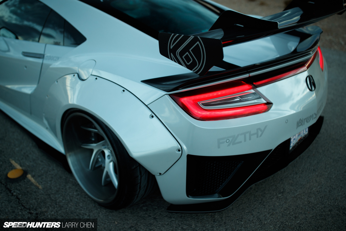 Larry_chen_2017_peedhunters_libertywalk_nsx_021