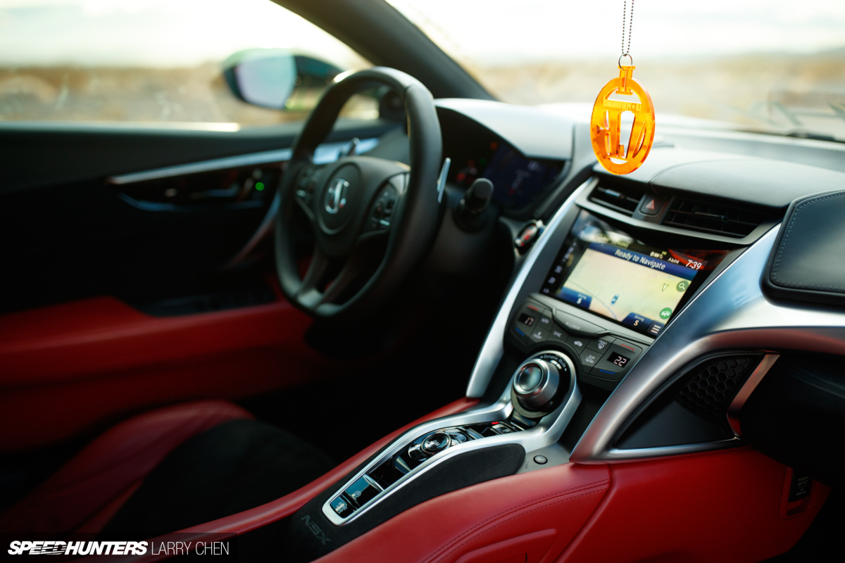 Larry_chen_2017_peedhunters_libertywalk_nsx_032