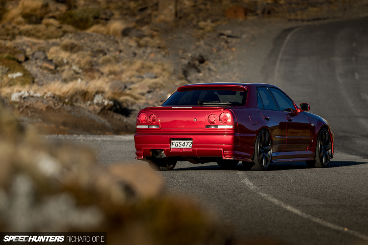 Nissan Skyline R34 2JZ Speedhunters Richard Opie (24)