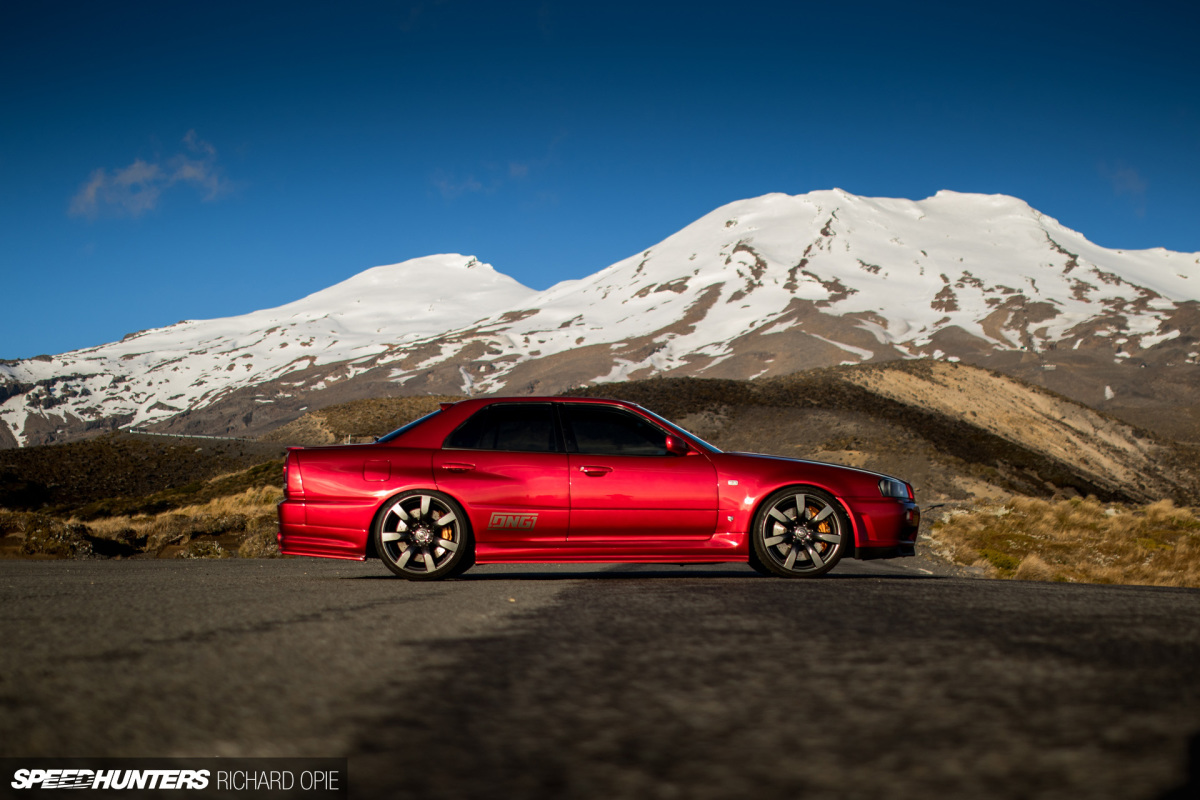 Nissan Skyline R34 2JZ Speedhunters Richard Opie (29)