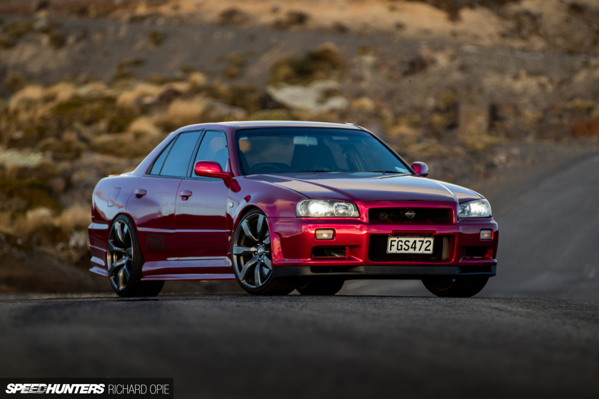 Nissan Skyline R34 2JZ Speedhunters Richard Opie (35)