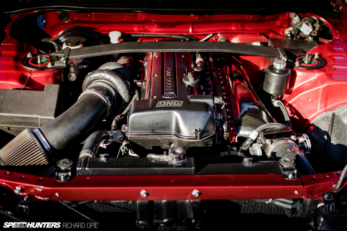 Nissan Skyline R34 2JZ Speedhunters Richard Opie (3)