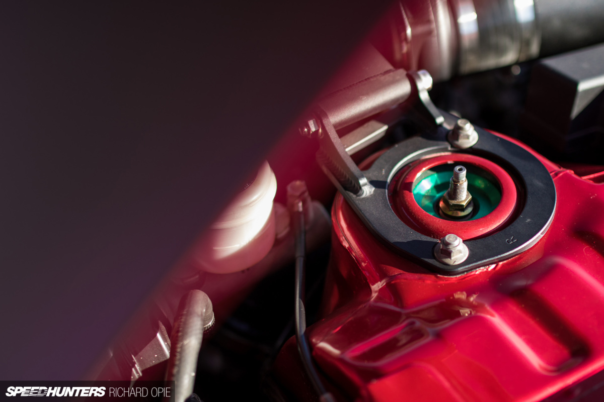 Nissan Skyline R34 2JZ Speedhunters Richard Opie (6)