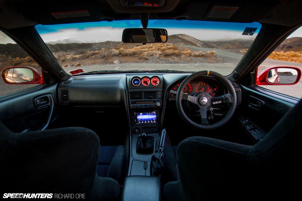 Nissan Skyline R34 2JZ Speedhunters Richard Opie (53)