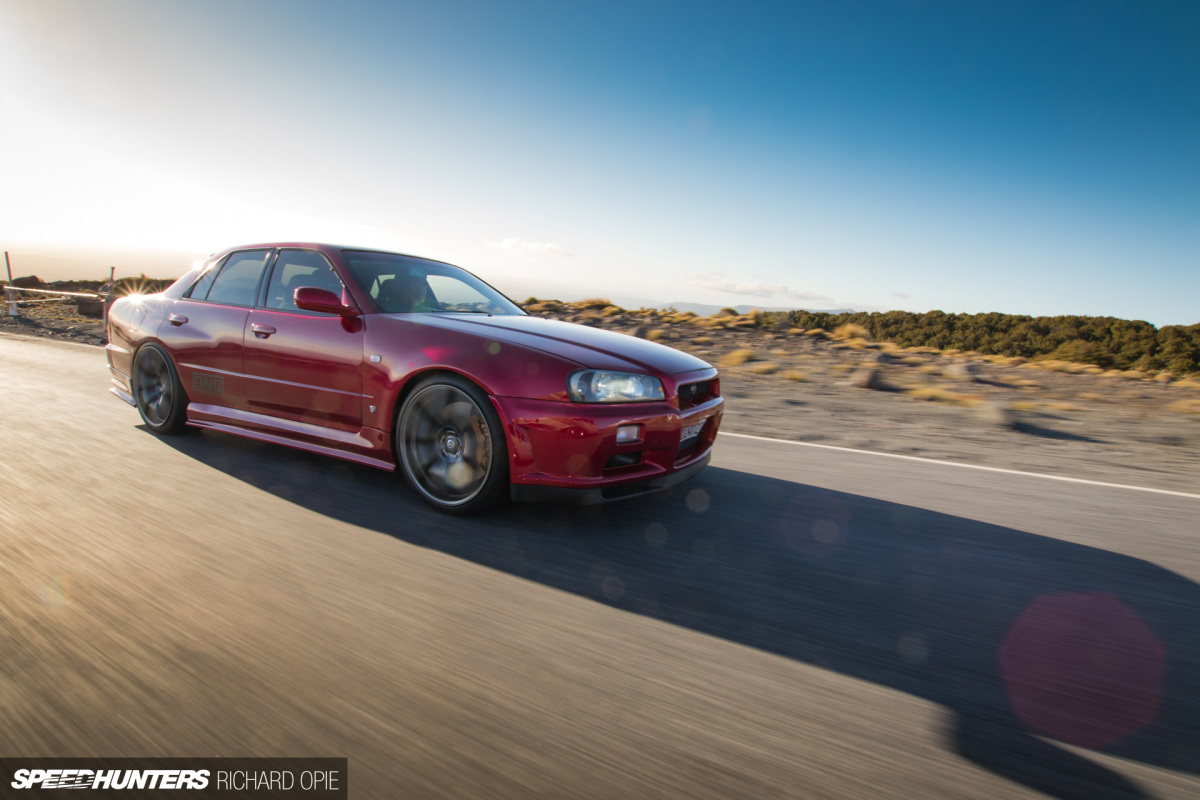 Nissan Skyline R34 2JZ Speedhunters Richard Opie (21)