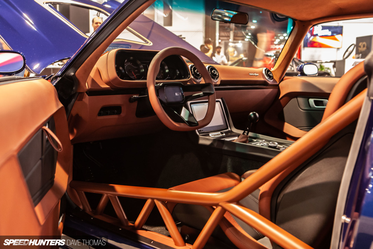 SEMA-2018-roadster-shop-rage-6