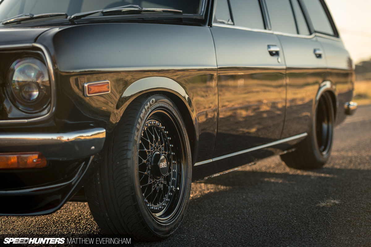 Blackdatsunute_mattheveringham_speedhunters_ (14)
