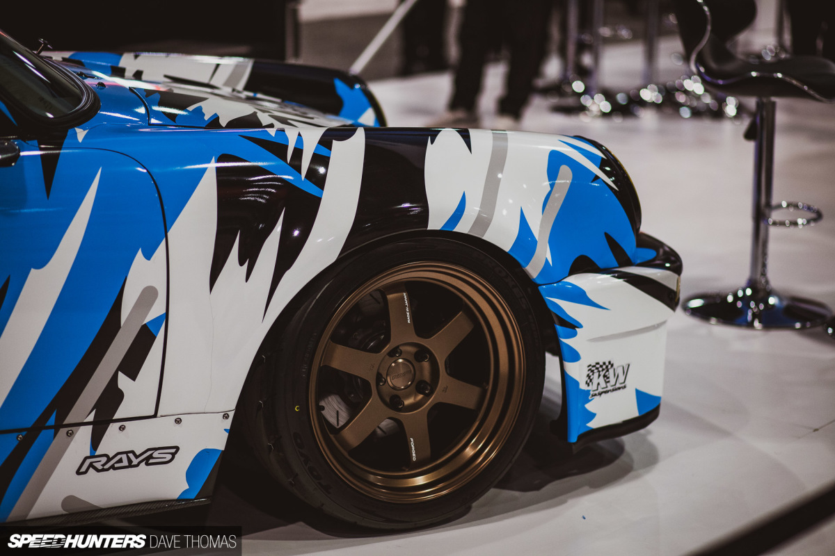 Dave-Thomas-Turn-14-K-Swapped-Porsche-911-1