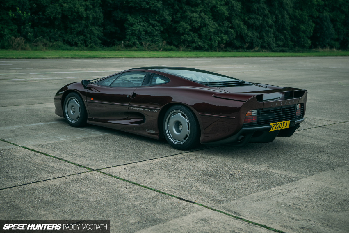 2016 Jaguar XJ220 SpeedHunters par Paddy McGrath-24