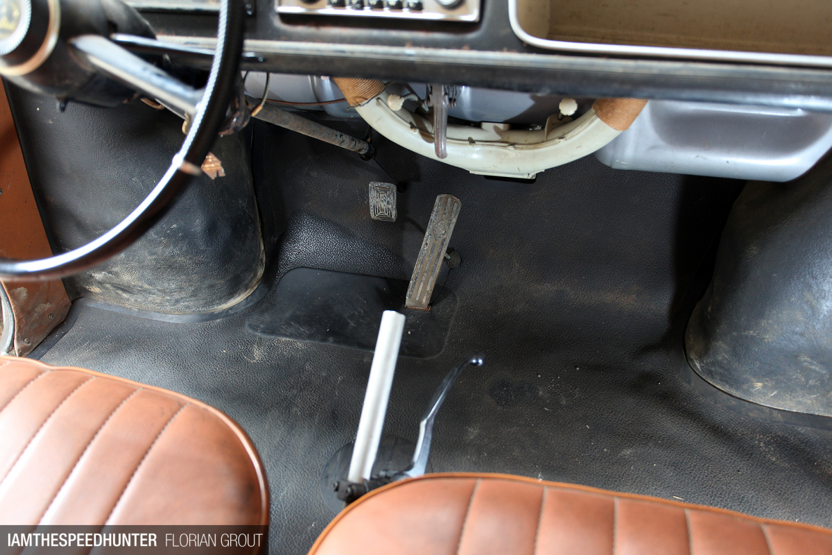 Sh_iats_renault_dauphine_f-griout-2747