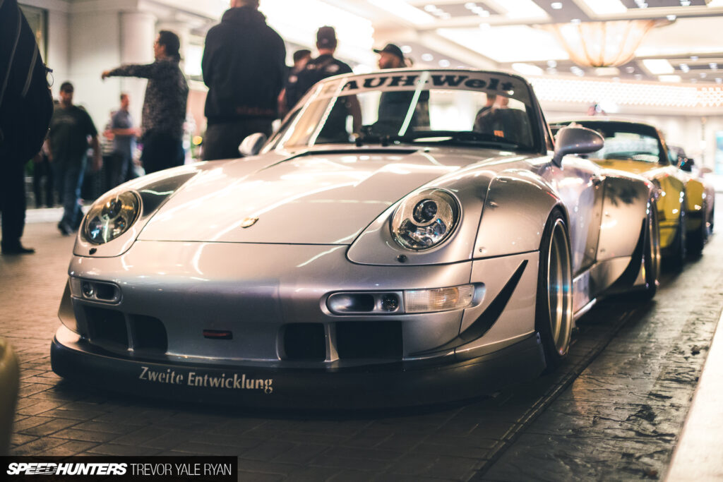 Under The Las Vegas Lights With RAUH-Welt&nbsp;Begriff