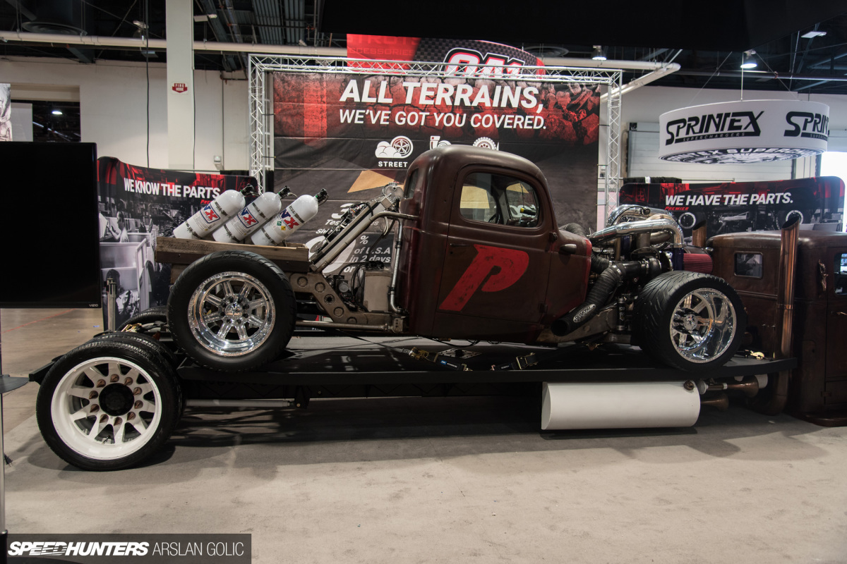 4-Diamond-T-1938-SEMA-2016_ARSLAN-GOLIC_SEPEEDHUNTERS