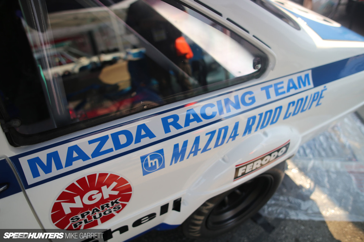 Mazda-R100-11