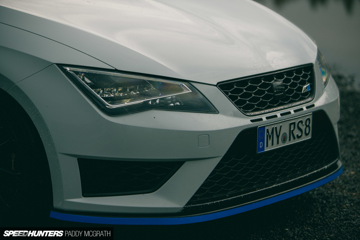 SIÈGE 2016 LEON CUPRA KW par Pady McGrath-4
