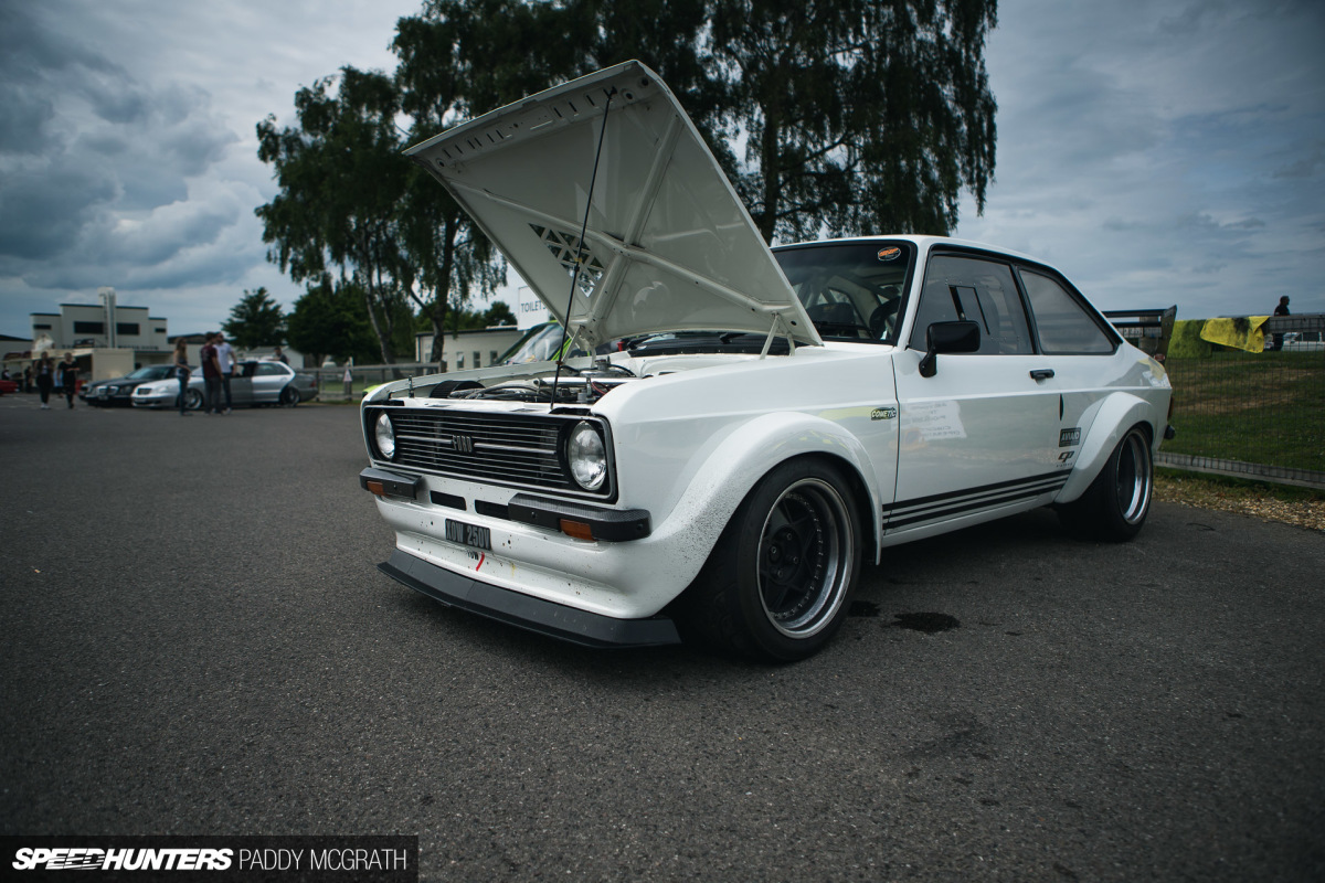 2016 Ford Escort MKII YB Players Classic par PMCG-7