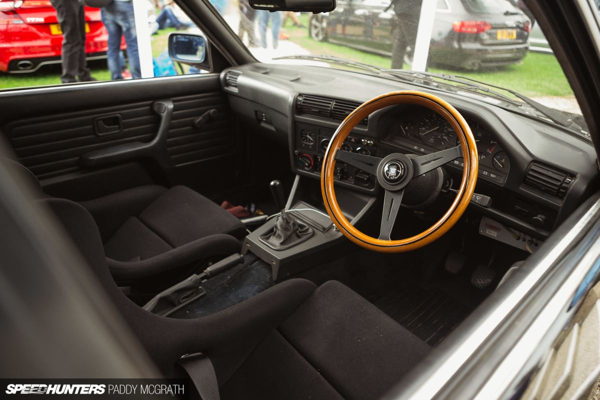 Players 2016 Classic Spotlight BMW E30 par Paddy McGrath-4