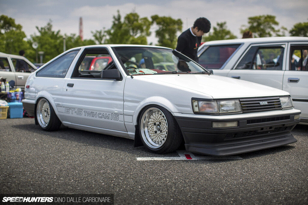 A White Fantastic AE86&nbsp;Levin