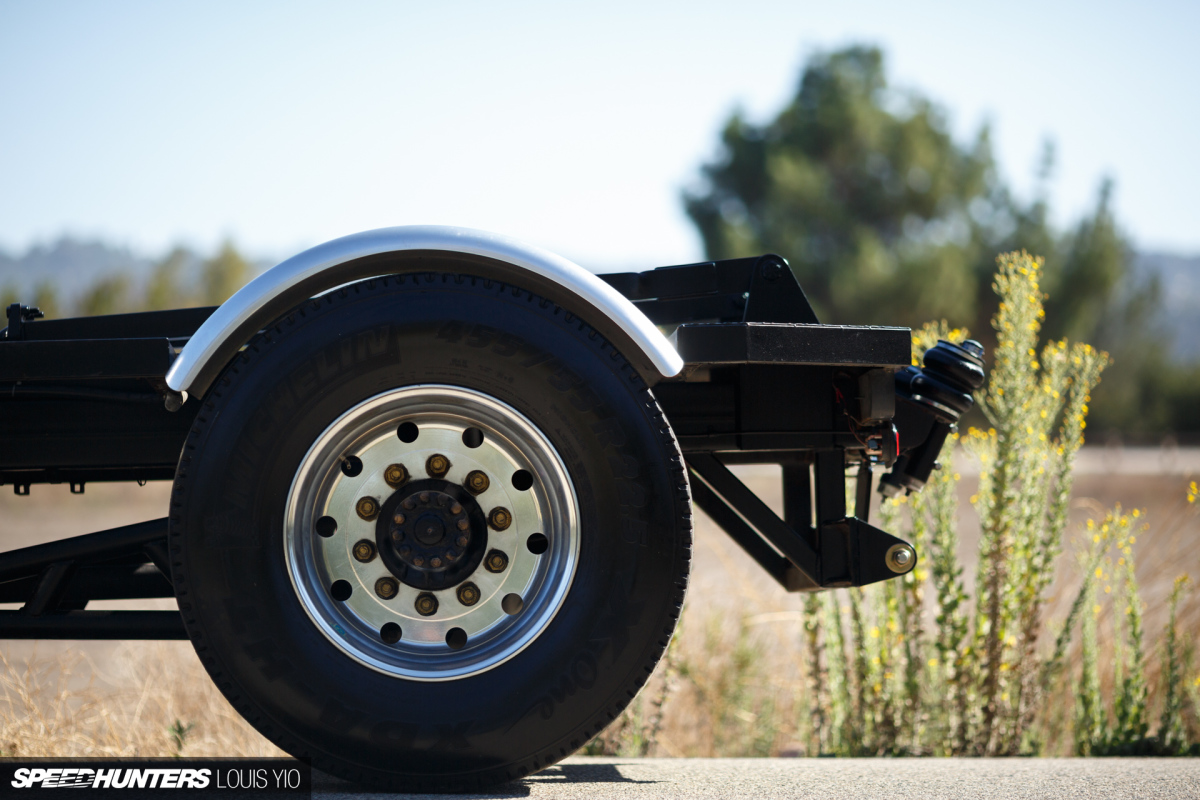 LOUIS_YIO_2016_FAST_AND_FURIAT_TRUCK_08