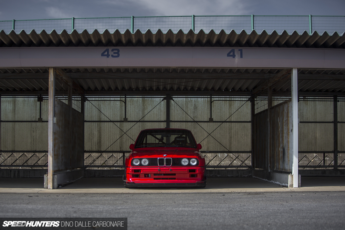 Emome-E30-001