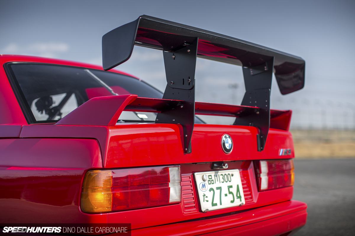 Emome-E30-011