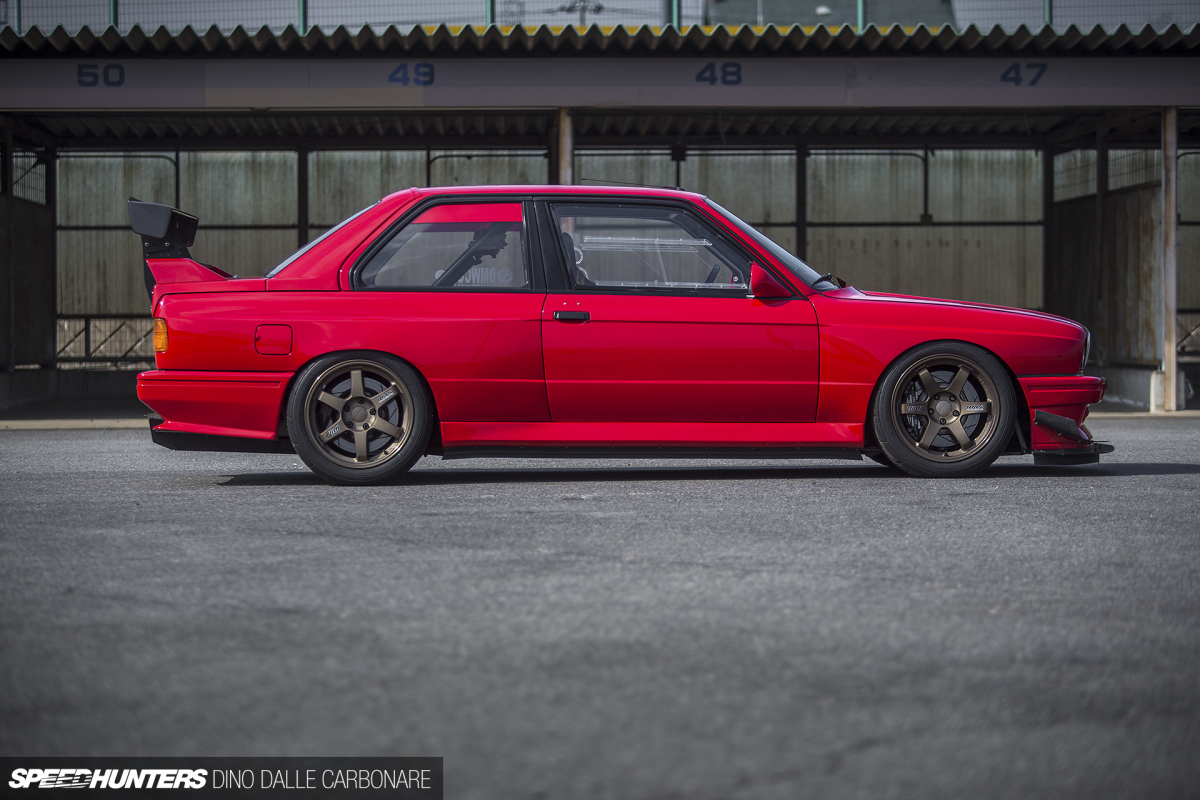 Emome-E30-003