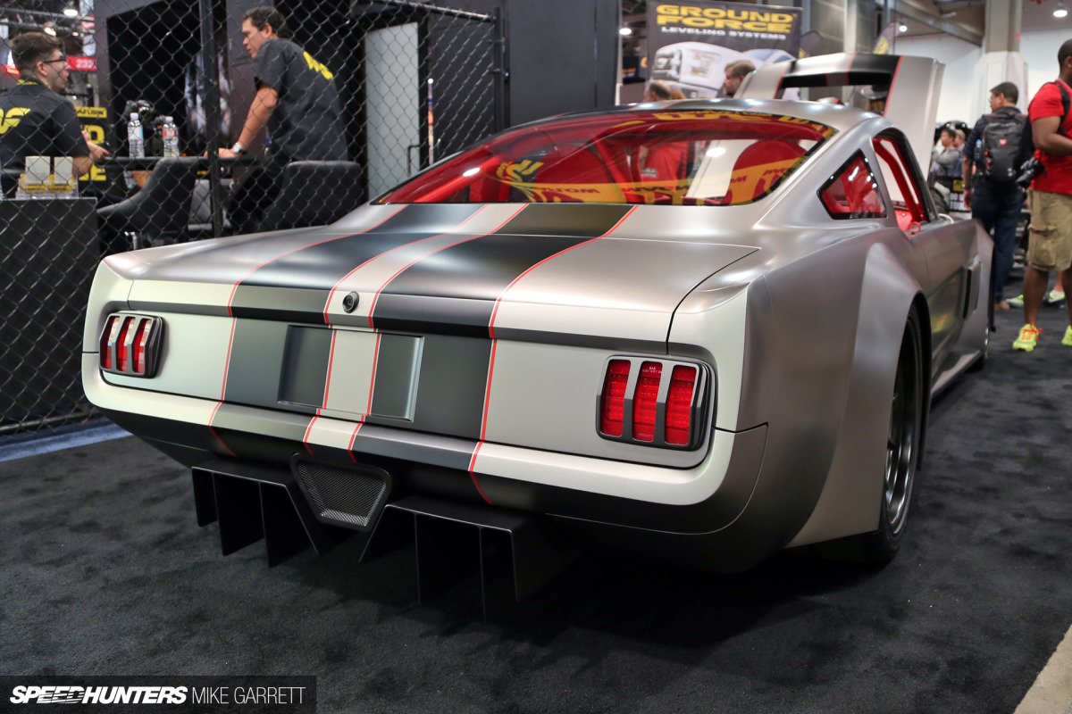 SEMA-2016-VICIET-MUSTANG-04