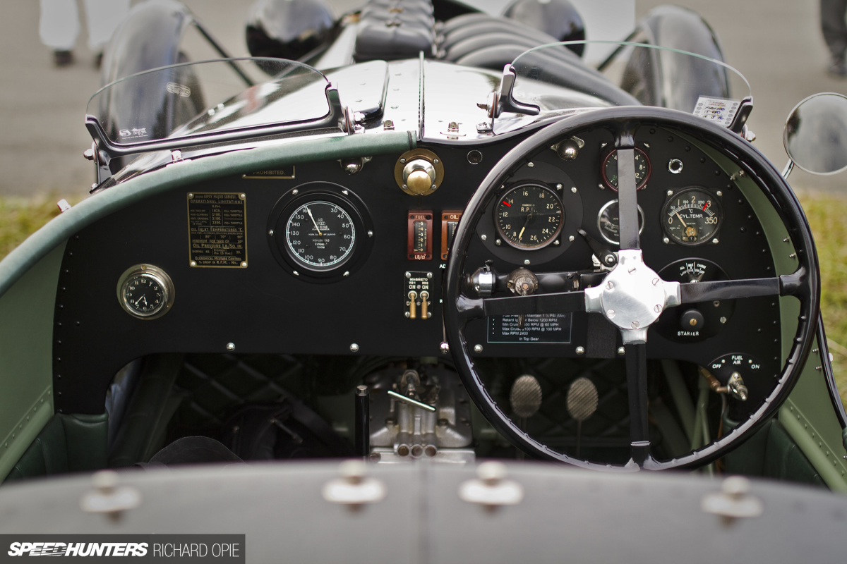 Riley_Special_tiger_moth_leadfoot (4)