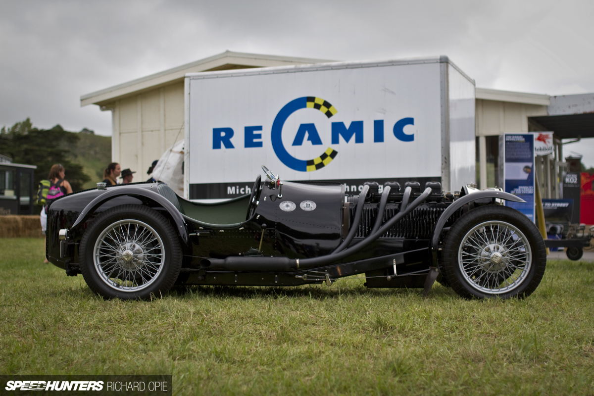 Riley_Special_tiger_moth_leadfoot (16)