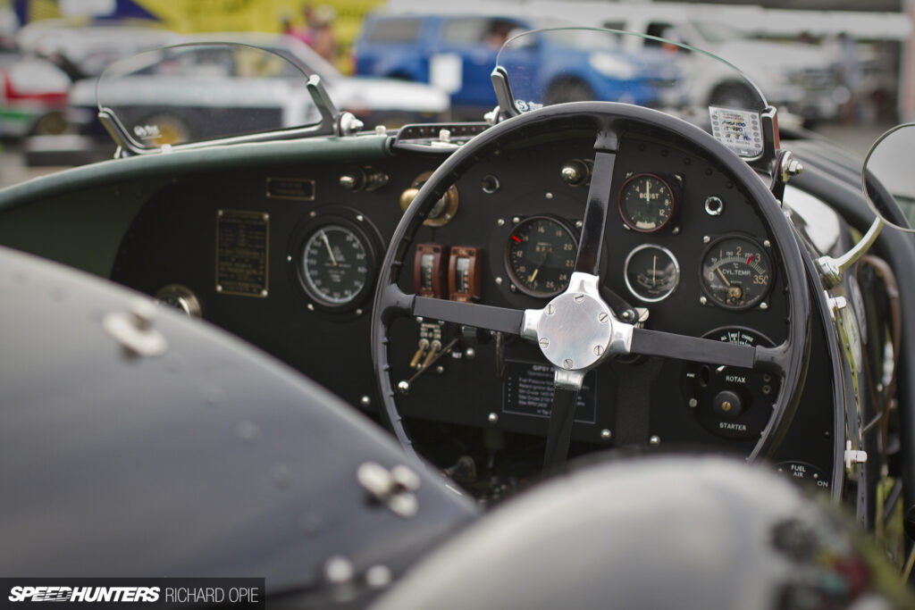 Plucked From The Skies & Plonked In a Riley