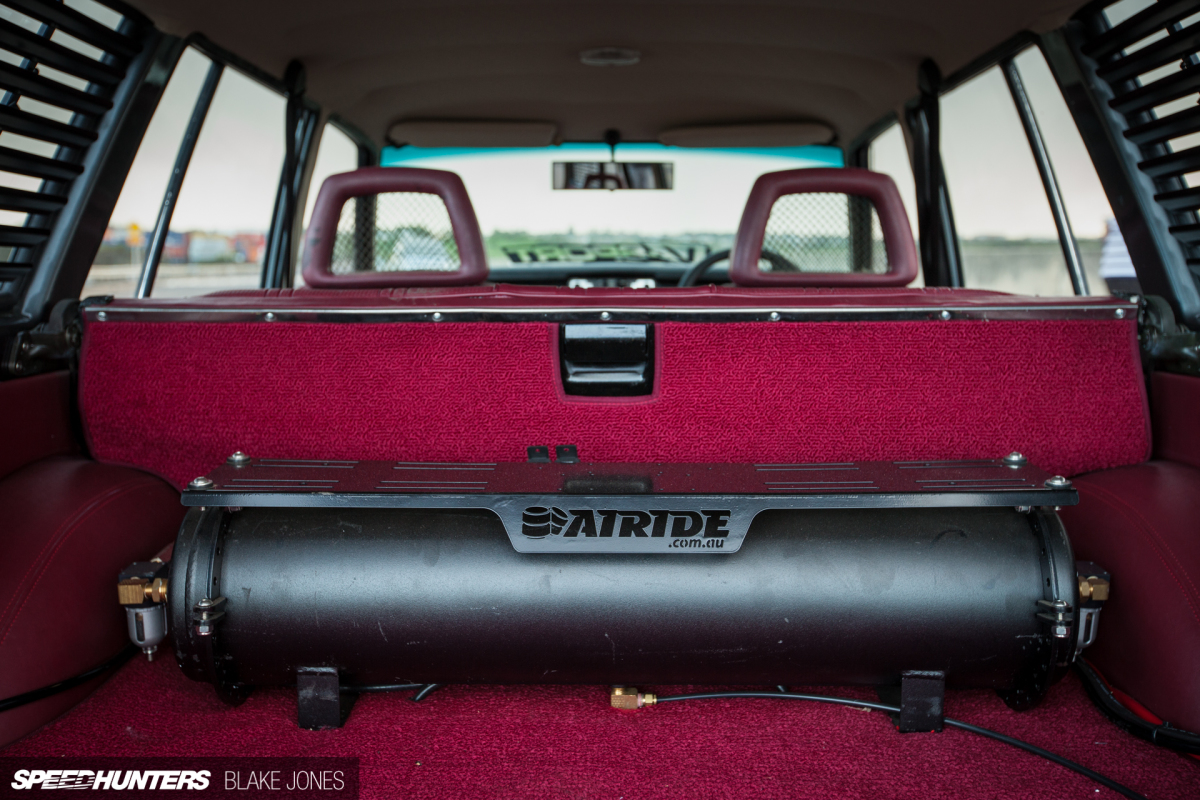 Datsun 1600 Wagon-8293