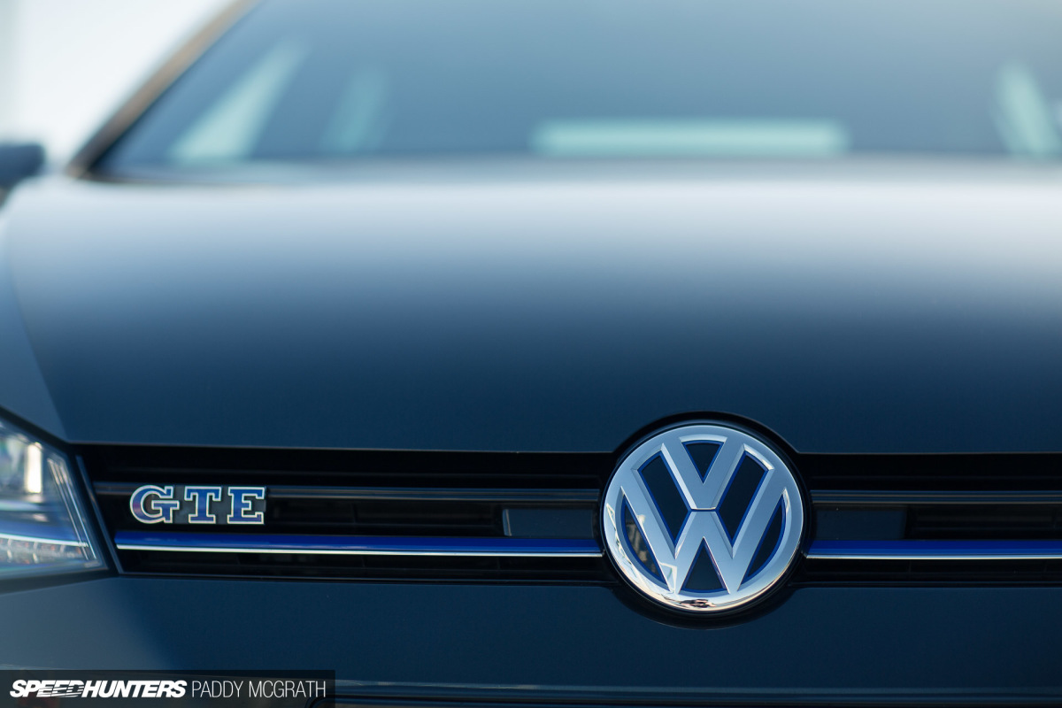 2016 Volkswagen GTE par Paddy McGrath-30