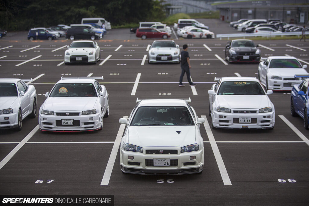 GT-Rs Unite At R’s Meeting