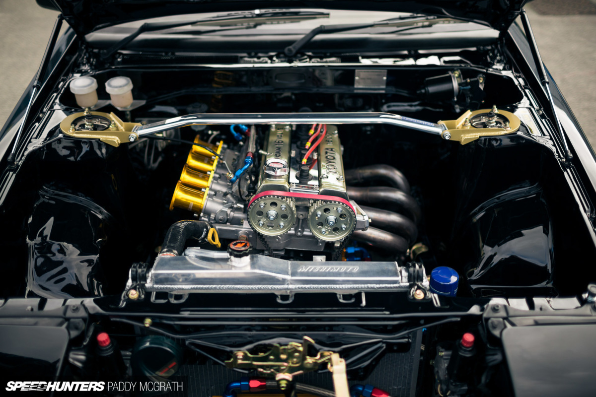 2016 AE86 Black Limited 16V par Paddy McGrath-6