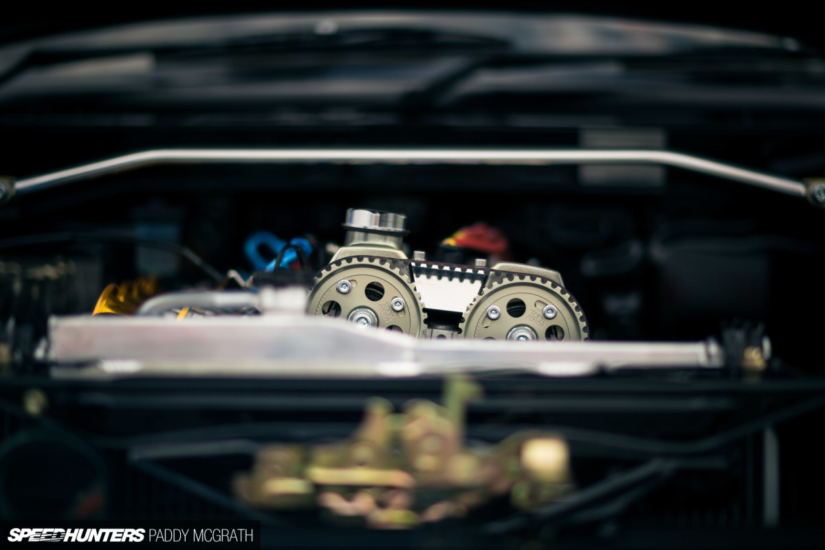 2016 AE86 Black Limited 16V par Paddy McGrath-10