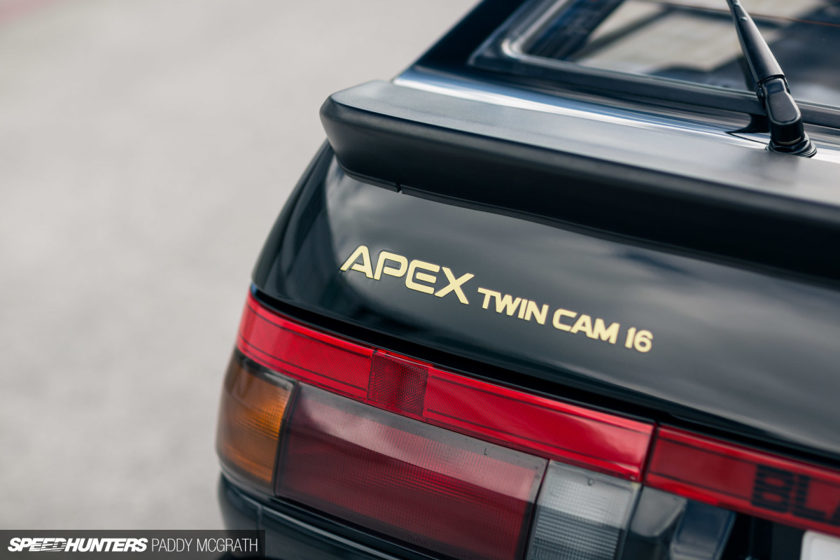 2016 AE86 Black Limited 16V par Paddy McGrath-18