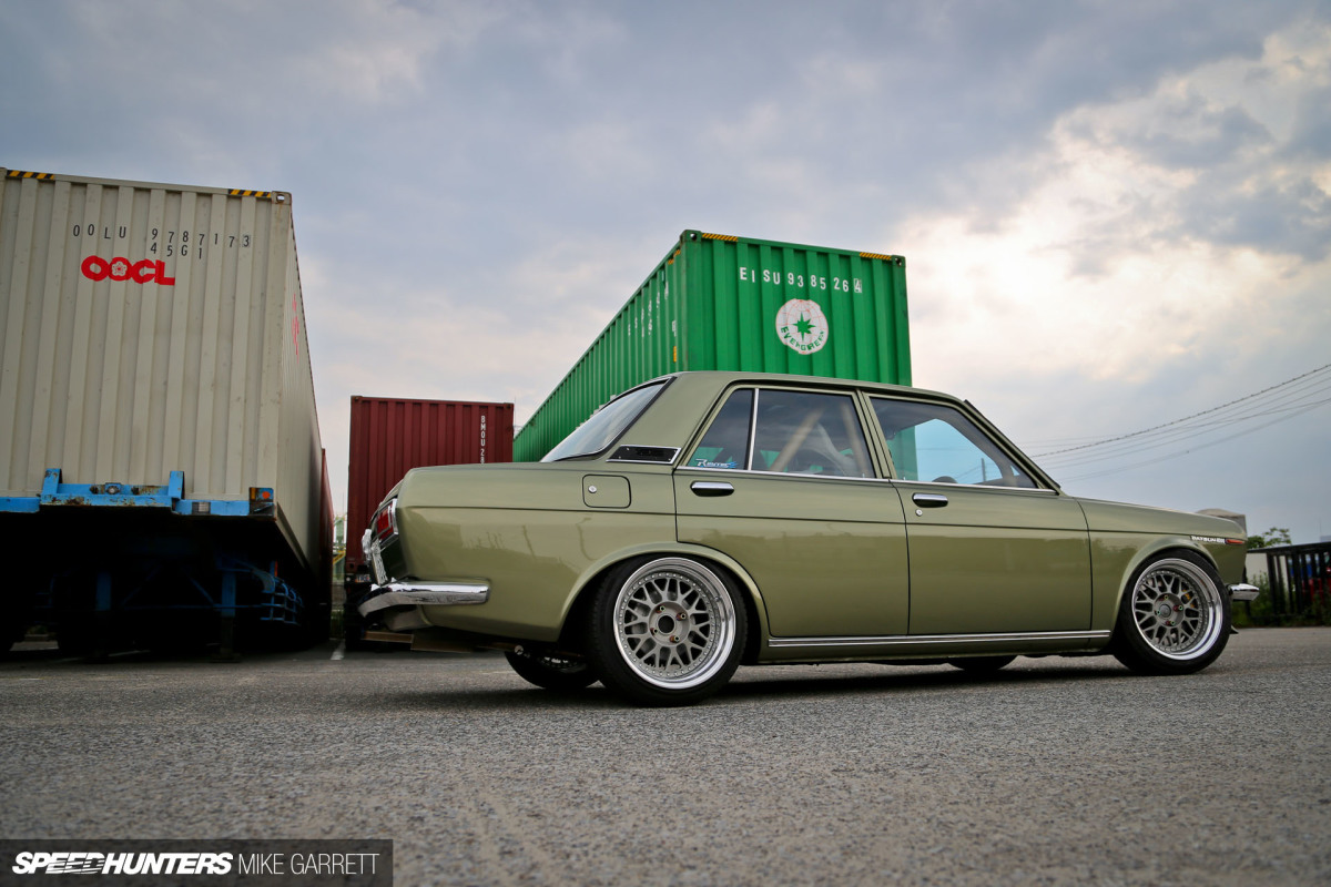 Copie de Datsun-Bros-100