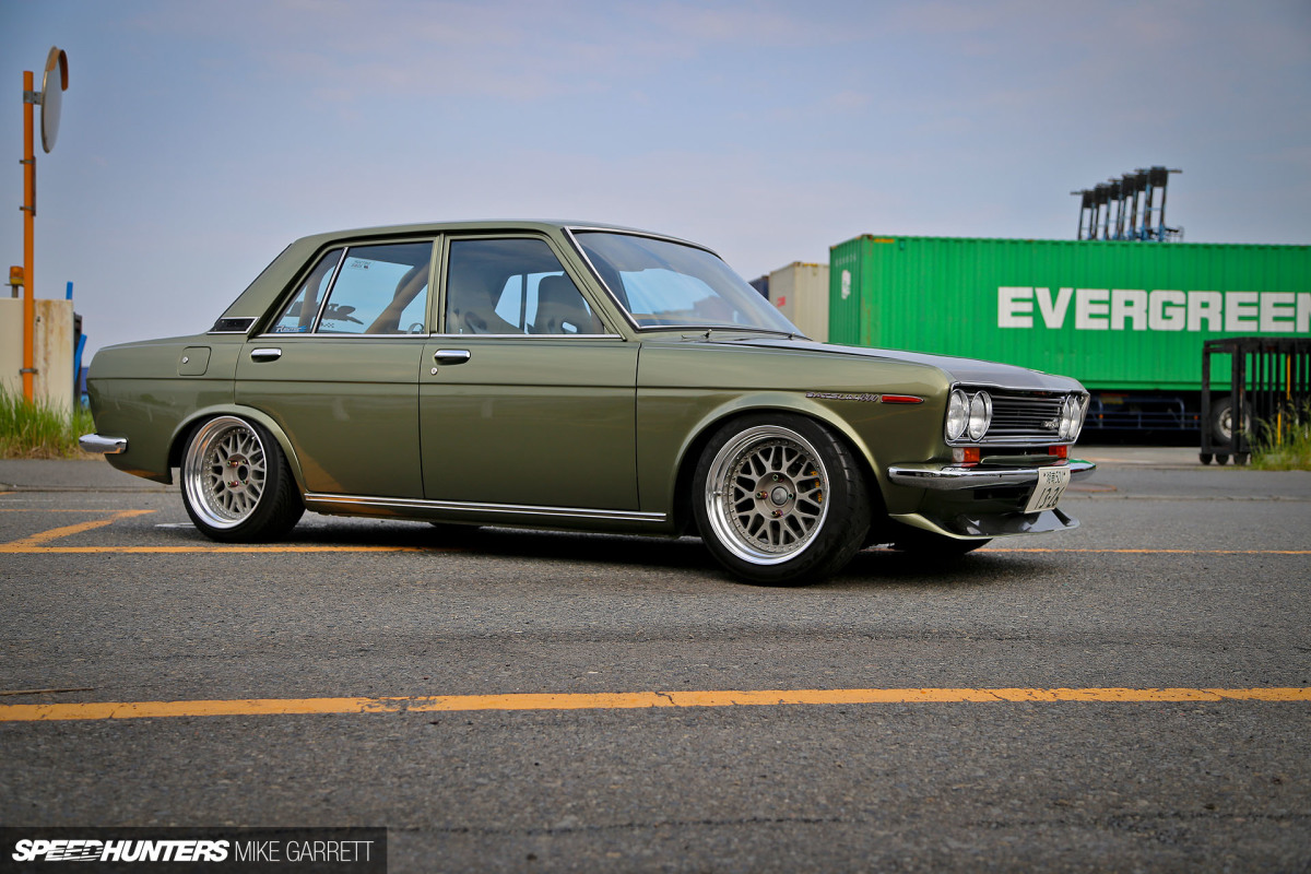 Copie de Datsun-Bros-61