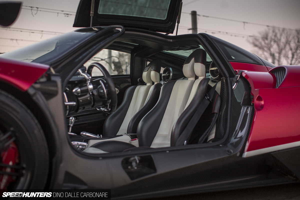 Huayra-modena-drive-25
