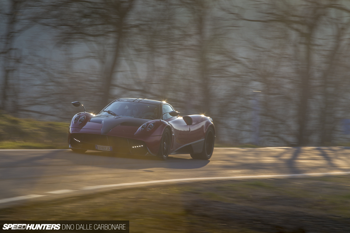 Huayra-modena-drive-29