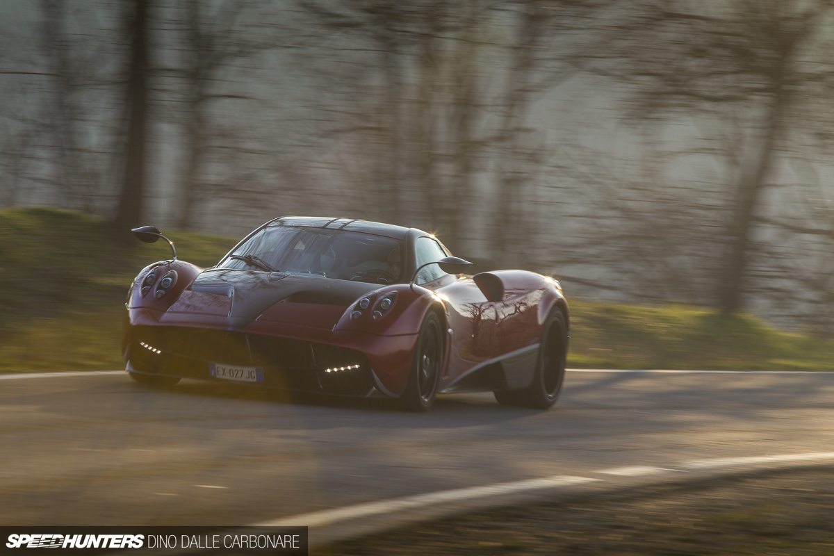 Huayra-modena-drive-30