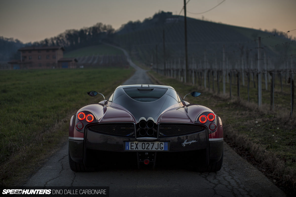 Huayra-modena-drive-23