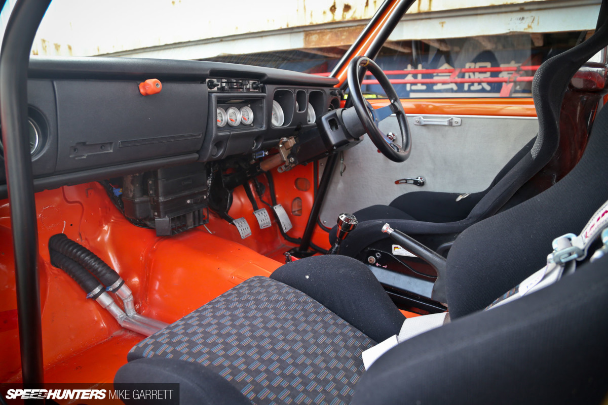 Copie de Datsun-Bros-42