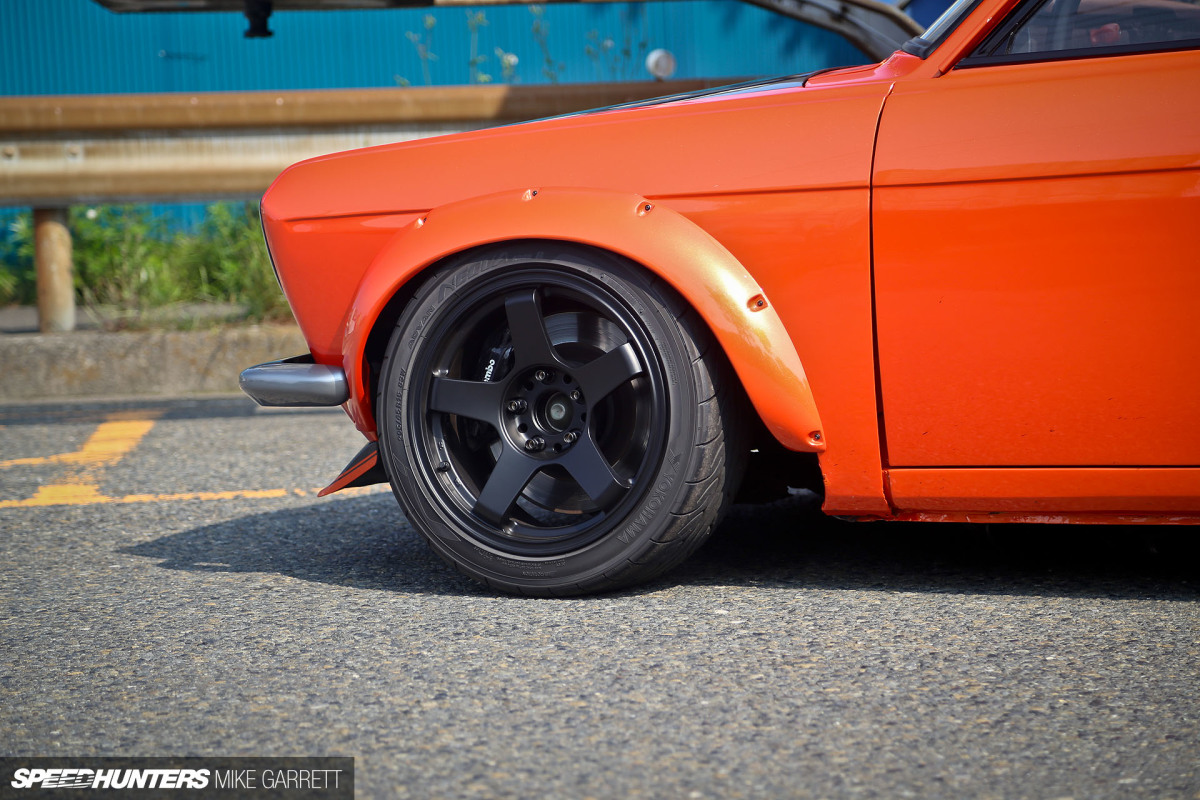 Copie de Datsun-Bros-6