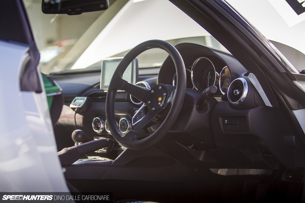 Garagekagotani-nd-roadster-10