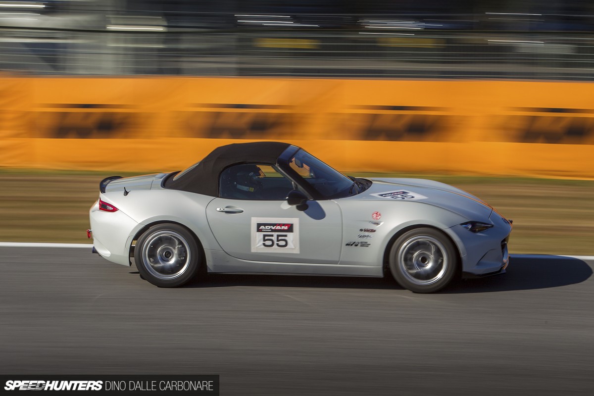 Garagekagotani-nd-roadster-07